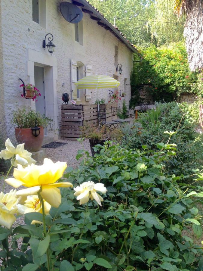 Gite Du Calme 3 Star Bed & Breakfast Cognac Cherac Екстер'єр фото