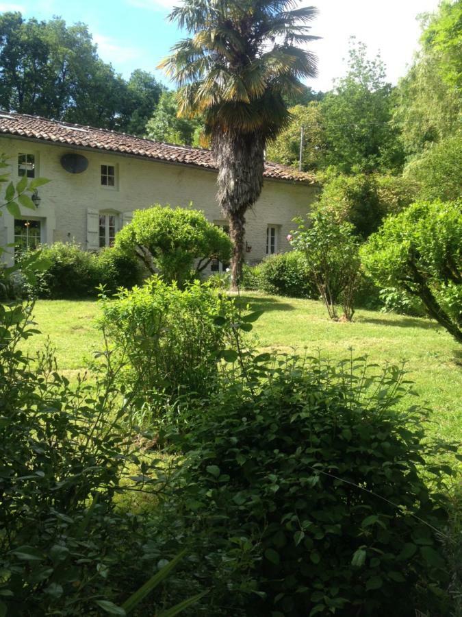 Gite Du Calme 3 Star Bed & Breakfast Cognac Cherac Екстер'єр фото